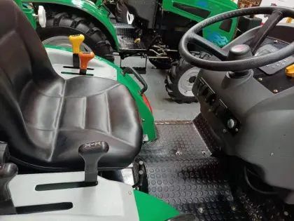 2023 Chinese New Brand EV Electric Tractor for Farmland Operations and Gardening Operations for Sale