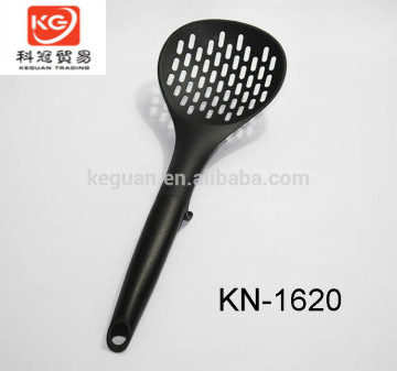 KN-1620 new design nylon kitchen skimmer