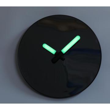 Nuevo reloj de pared digital con luces diseñadas