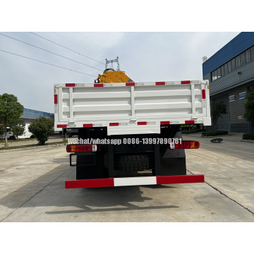 SINOTRUCK HOWO 4X4 Truck Mounted XCMG 12T Crane