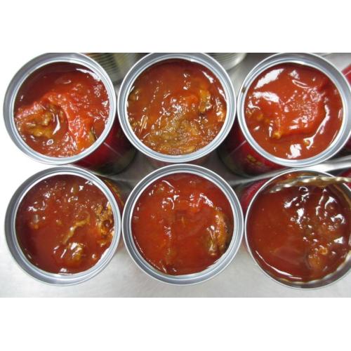 Sardinen-Fischkonserven in Tomaten