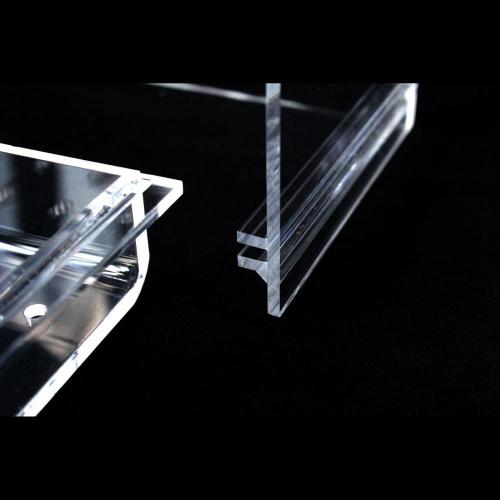 Clear Acrylic Bird Feeder with Sucker Suspension