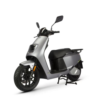 High-Speed 6000W Electric Scooter and Motorcycle for Sharing: EEC & COC Certified, Reaching 90km/h