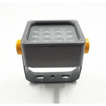 Floodlight with high-end light distribution system