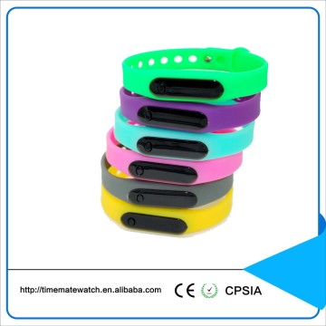 Unisex LED Watch Date Sports Bracelet Digital Wrist Watch