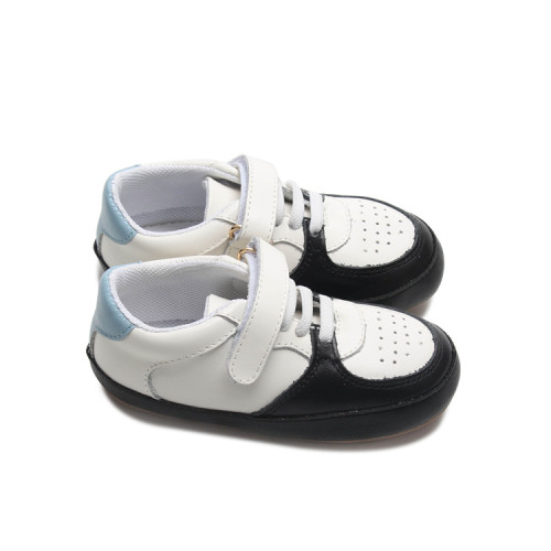 Neue Leder -Sneaker lässige Kinderschuhe