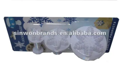 snowflake cutters bakery tools