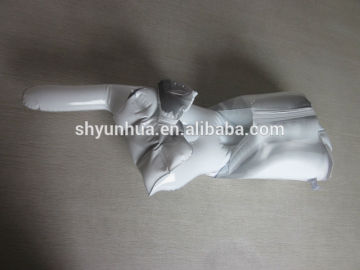 INFLATABLE HAND