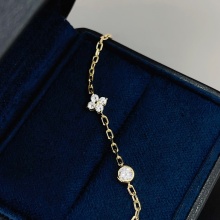 18K Gold Lab Grown Diamond Clover Flower Link Bracelet