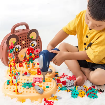 Trafo elettrico ispirato a Montessori: un giocattolo divertente ed educativo per ragazzi di età compresa tra 4 e 6 anni