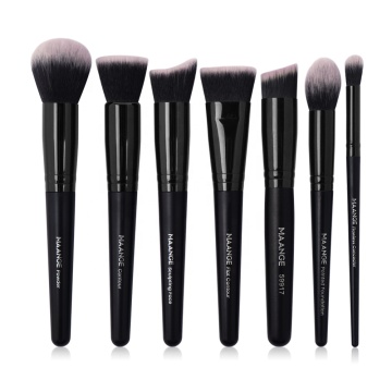Professional Makeup Brushes with Soft Bristles for Blush, Powder, Highlight, and Foundation