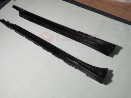 M Style Carbon Fiber Car Body Kit for Porsche Taycan