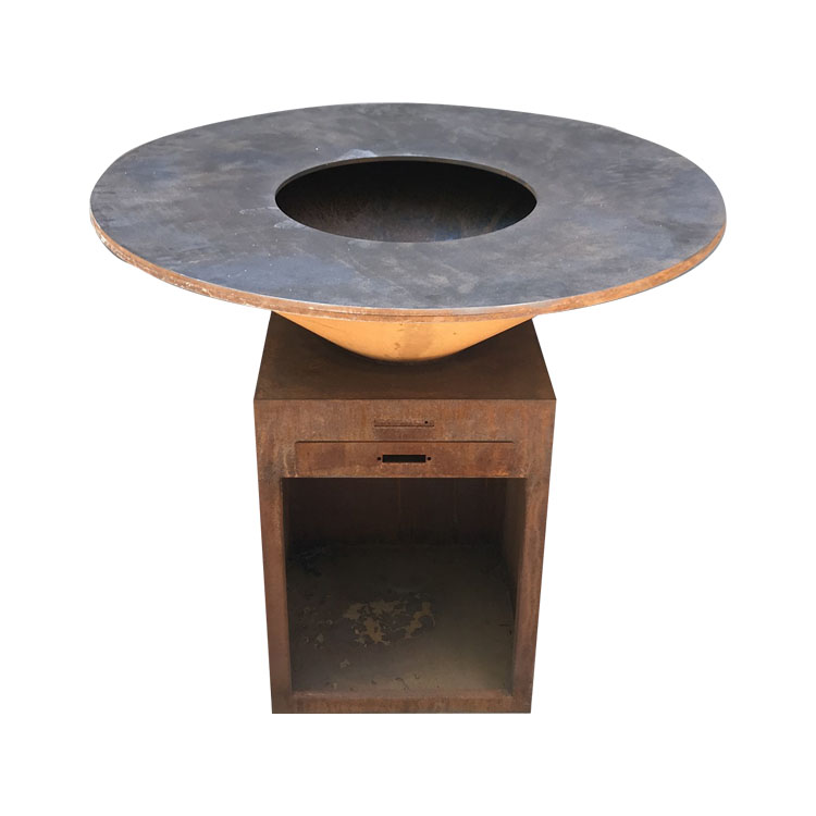 Large rusty bbq pit Corten metal Barbecue Grill