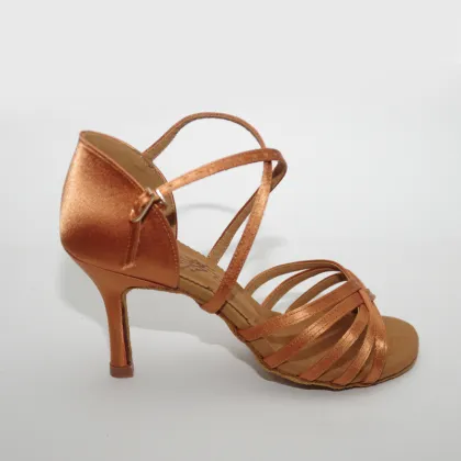 High Cost Performanc Latin Dance Shoes Woman Ballroom Dance Shoes Sneakers Import Satin Soft Oxfords Bottom Wear-resisting Black