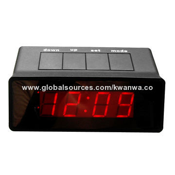 Latest Design Digital Multifunction Temperature Digital LED Alarm Clock, Sized 140 x 82 x 50mm