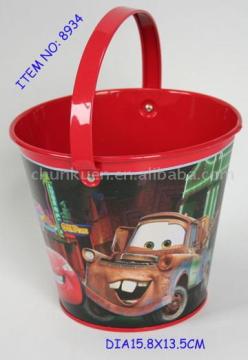 Round tin bucket