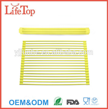 Over The Sink silicone Kitchen Countertop Roll Up Dish Drying Rack