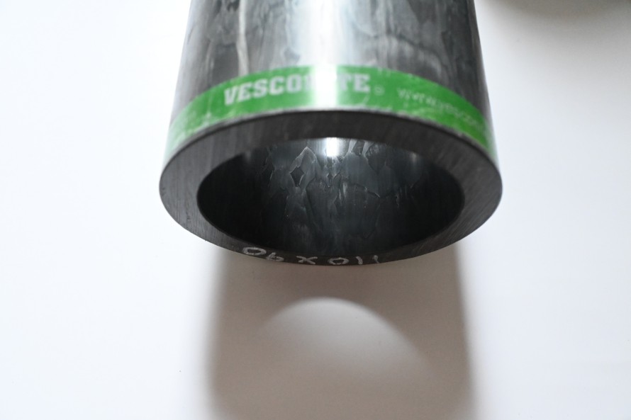 Vesconite tube Black6
