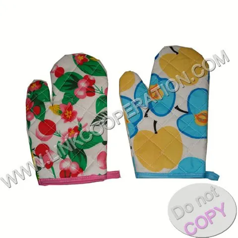 Microwave oven glove