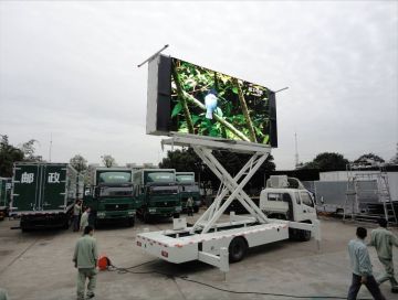 Rgb P12.8 60hz Full Color Truck Mounted Led Screen 12bit High Intensity For Rental , 220v / 110v