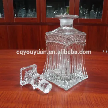 Gift set cheap crystal clear glass 500ml glass personalized whiskey decanter set