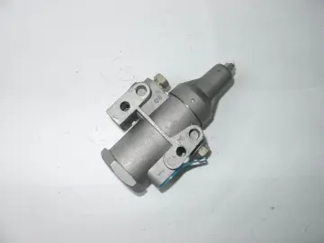 Trailer pressure limiting valves