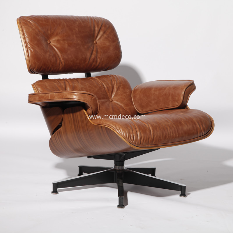 Eames Lounge Chair 2457