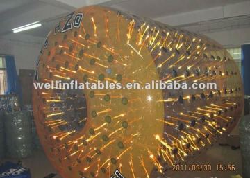 2013 new shiny inflatable water roller in good price