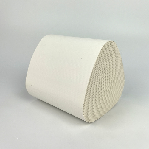 Catalyst Ceramic Car Universal Honeycomb Catalytic converter carrier Factory