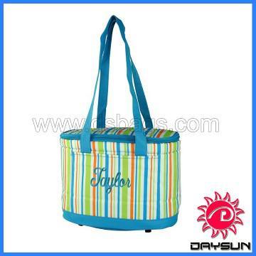 Insulated multifunctional beach tote bag