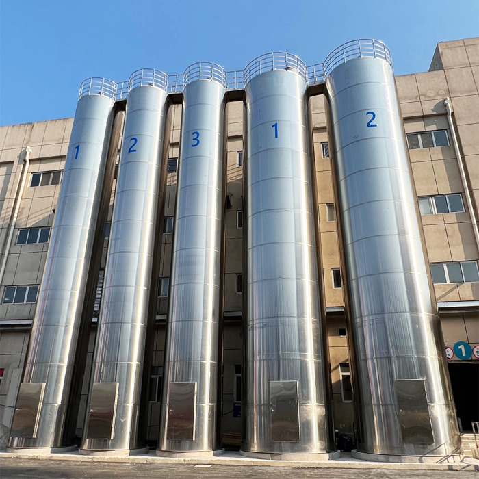 Tangki penyimpanan bahan baku outdoor besar yang efisien