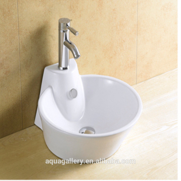 Ceramic Sanitary Ware Hand Wash Basin