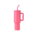 Large capacity portable handle cup