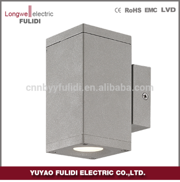 Luce a parete in alluminio verso l'alto, luce a LED