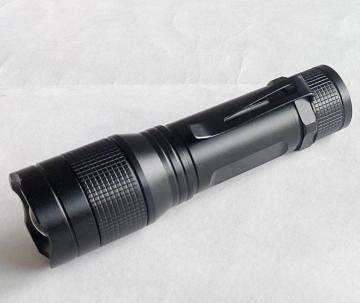 Focusable waterproof XPG 5W torch with clip