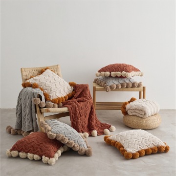 Customizable Knitted Chenille Blankets and Throws for Home Decor and Living Room Use