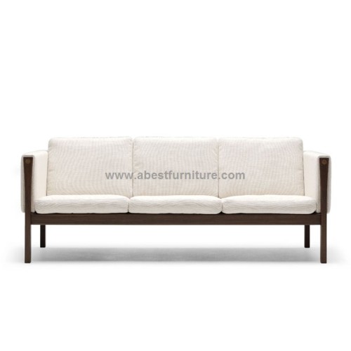 Danish Wegner CH163 sofa