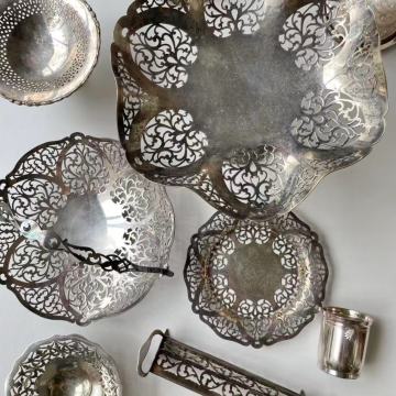 Exquisite Hollow Silverware with Timeless Elegance