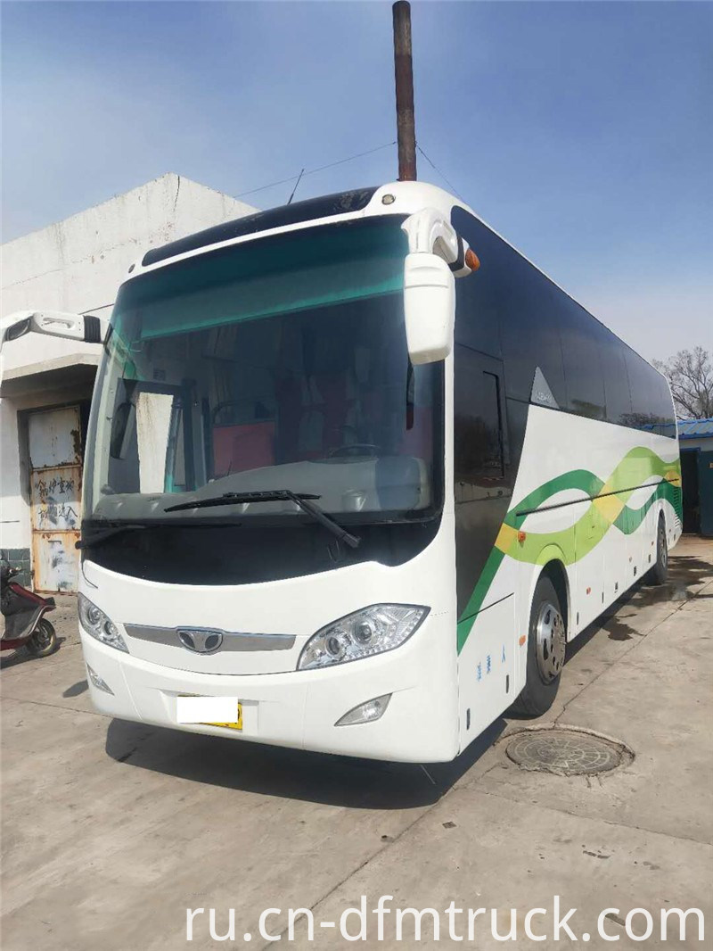 Китай Подержанный туристический автобус Горячая распродажа Производители