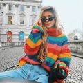 Maglione arcobaleno a strisce a manica lunga da donna