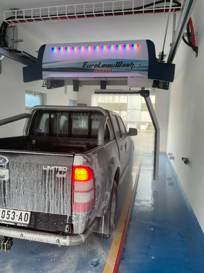 24h car wash shop in europe