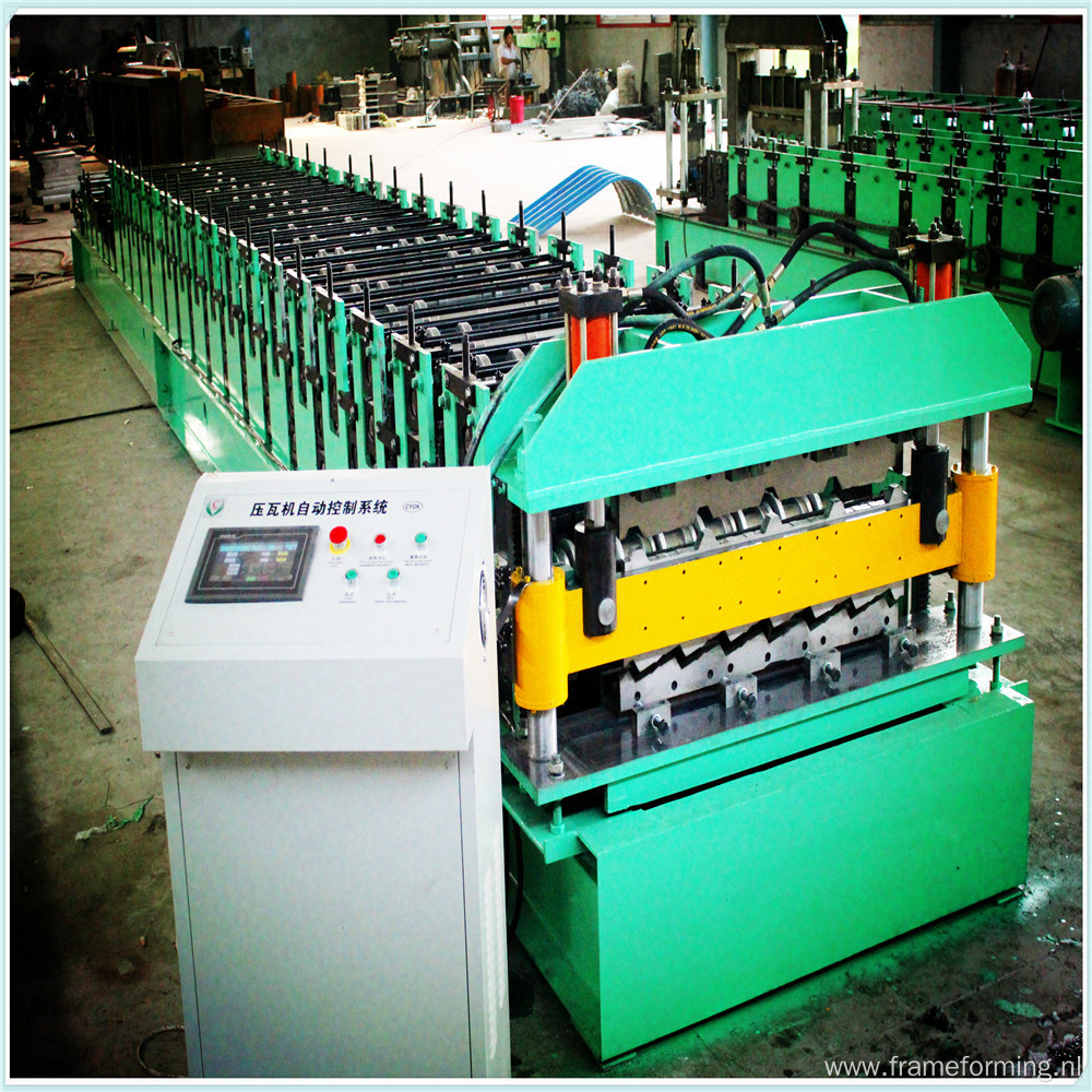 Metal roof panel sheet roll forming machine