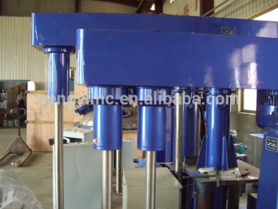 Concentric double shaft mixer for paint