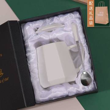 Top Seller 2025 Custom Logo Diamond Vertical Grain Retro Ceramic Mug with Gift Box