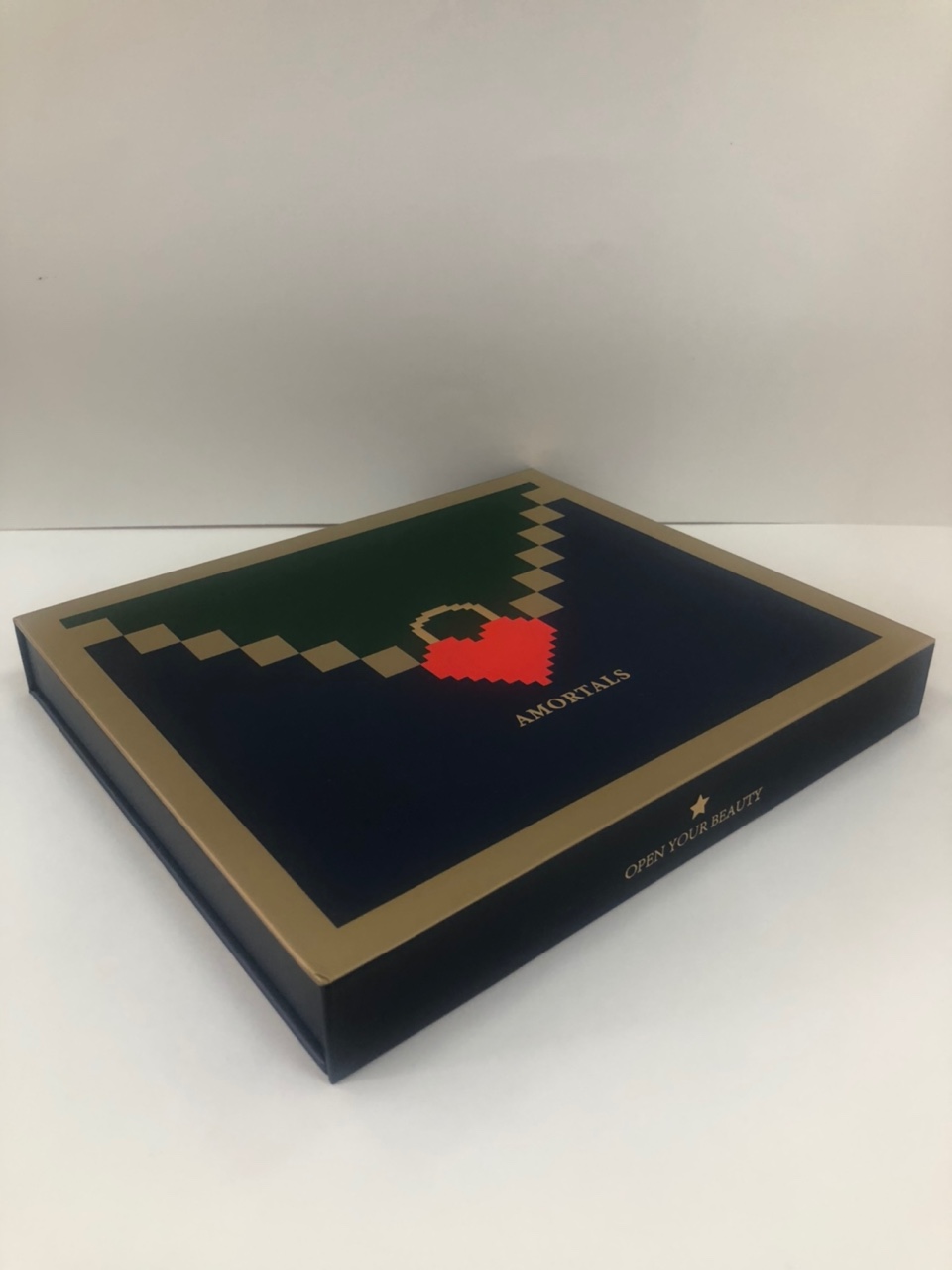 Custom Luxury Cardboard Cosmetics Packaging Box