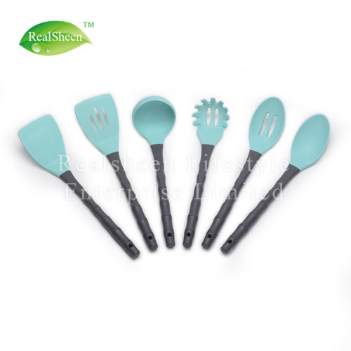 Set di utensili da cucina in silicone con impugnatura in PP di nuova concezione