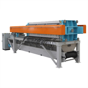 Automatic plate pulling chamber filter press