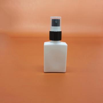 ขวดแก้วสเปรย์น้ำหอมเปล่า