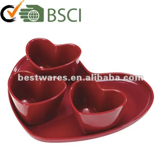Unique design dark red heart shaped melamine plastic plate