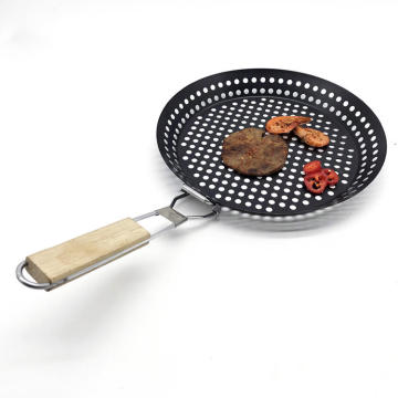 Kuali gril BBQ luar yang tidak melekat dengan lubang dan pemegang kayu